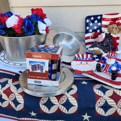 Patriotic Servingware