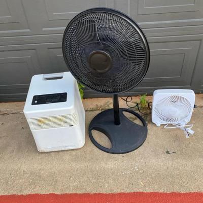 Three Fan Band