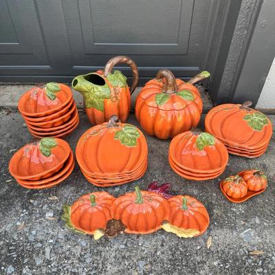 Harvest Pumpkins Dish Set