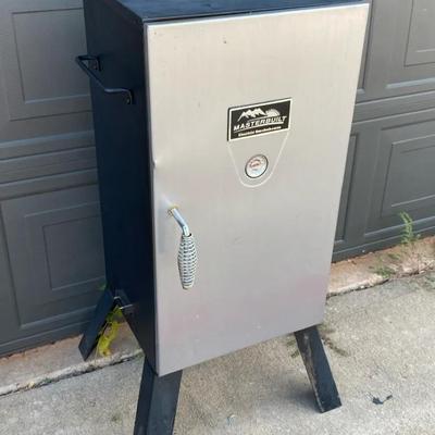 MasterBuilt Electric Smoker