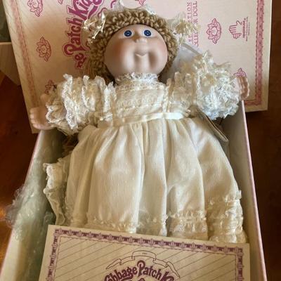 Porcelain 1985 CMA 0843