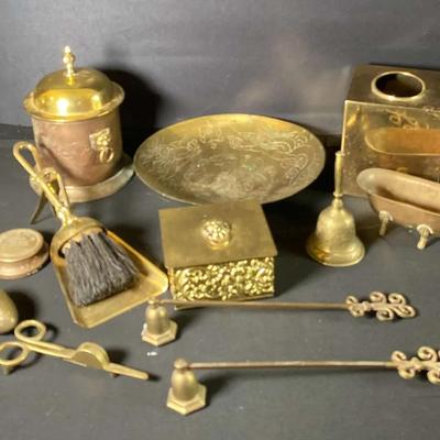 Vintage Brass Decor 