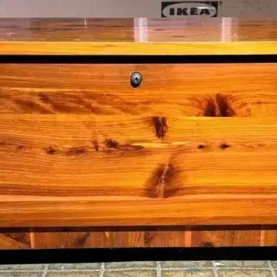 Lane Cedar Chest