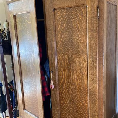 Grand Oak Armoire