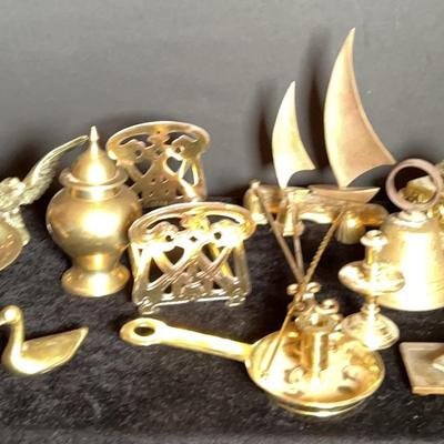 Brass Decor 1