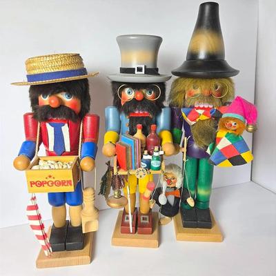 Holzkunst Christian Ulbricht Nutcrackers - 13-17”h