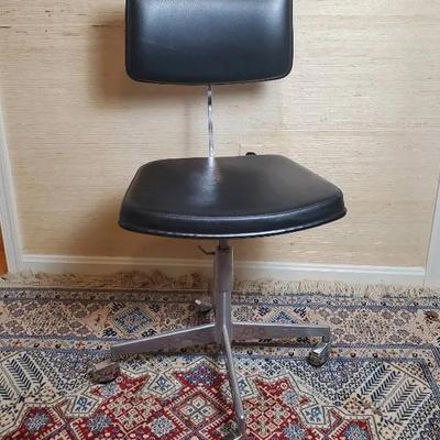 Mid Century Lanofa Danish Rolling Desk Chair,- 18x17x37"