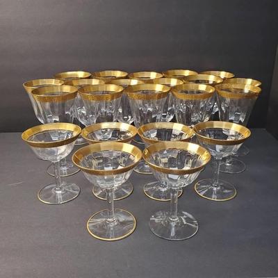 Tiffin-Franciscan Gold-Encrusted Glasses: Champagne (6) 4.75", Water (7) 6.5", Wine (9) 6.75"