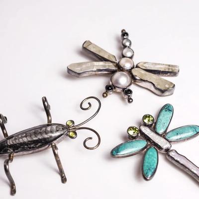 Sterling Silver The Dreamer Artisan Orthoceras, Stone & Crystal Dragonfly & Insect Brooches