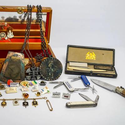Men’s Jewelry, Pocket Knives, Straight Razor & More