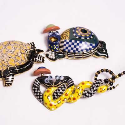 Artisan Jewelry 10 Porcelain Turtle & Snake Brooches (3), 2.5-4" Wide