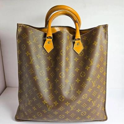 Authenticated Louis Vuitton Tote - 15x4x15", Handle Drop 4"