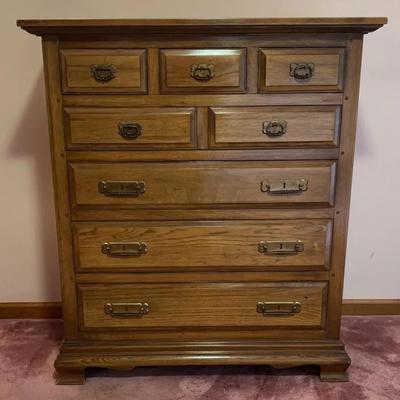 Chest of Drawers (7 Drawers)