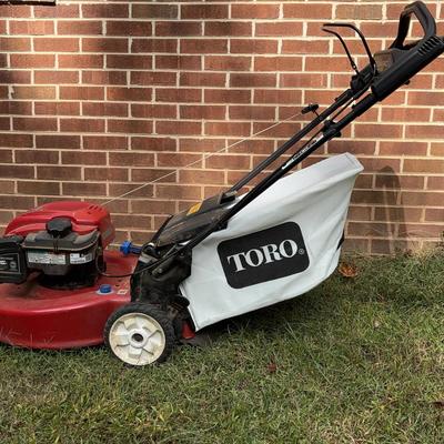 Toro "Recycler" 22" Self-Propelled Lawnmower