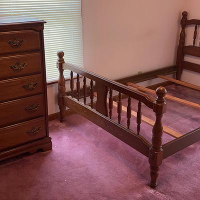 Full Size Bed and Chest of Drawers