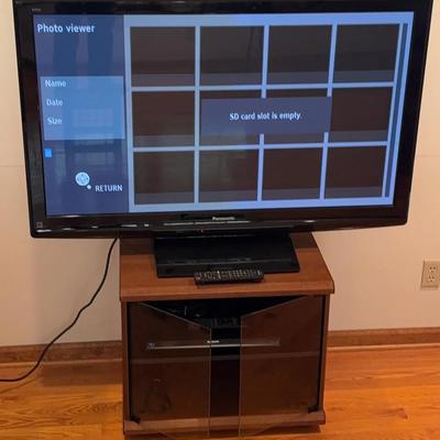 Panasonic 50" Plasma TV and Blu-ray Player in Wheeled TV Stand