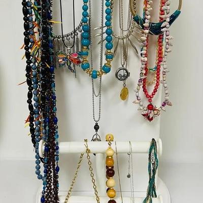 Vintage Fashion Necklaces