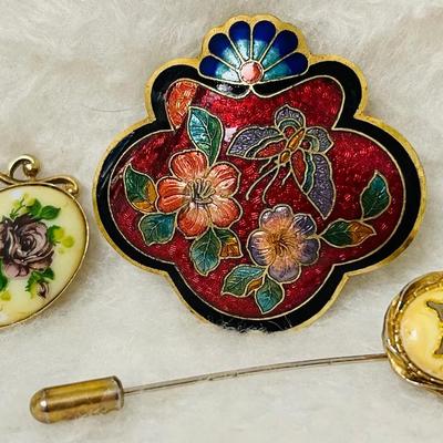 Vintage Fashion Pins and More