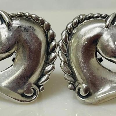 “Margot Van Voorhies Carr” Vintage Horse Head Cuff Links
