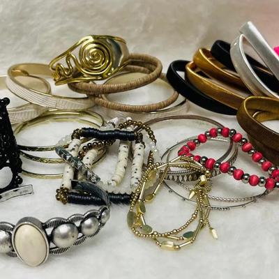 Vintage Fashion Bracelets