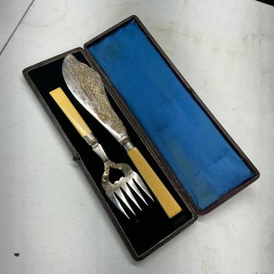 Antique Bakelite Fish Serving Set #1