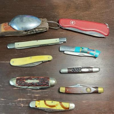 Pocket Knives Victorinox, Case, Germany
