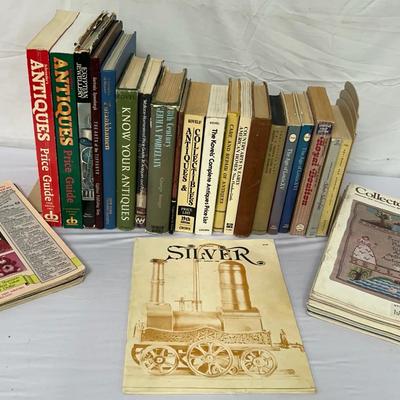 Extensive Antique Reference & Collector Library – Kovels, Schroeder’s, Wallace Homestead & Specialty