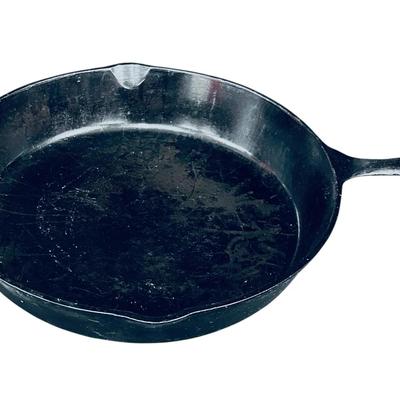 Vintage # 12 Cast Iron Skillet
