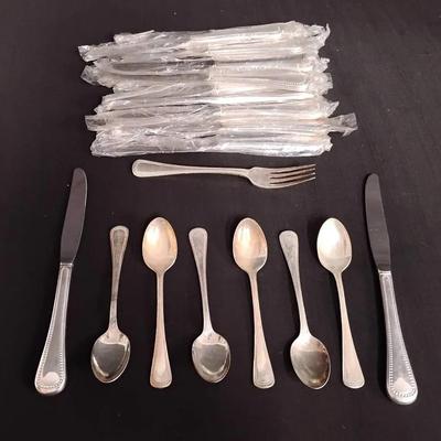 24-pc Set Oneida Community "Patrician"