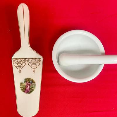 Vintage Burslem “Pomegranate” Tureen, Presto Pressure Cooker And More Kitchen Pieces