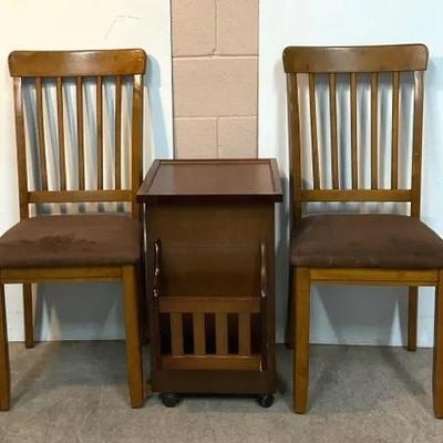 Dining Chairs W/ Magazine Side Table 