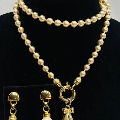 Vintage Faux Pearl Jewelry Set