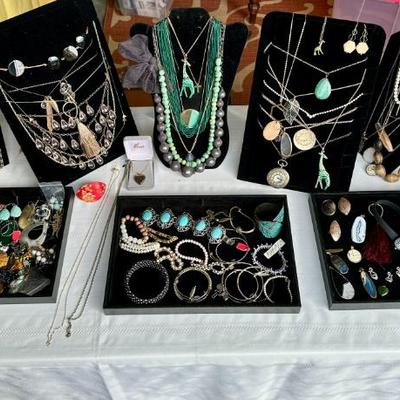 Sale Photo Thumbnail #9