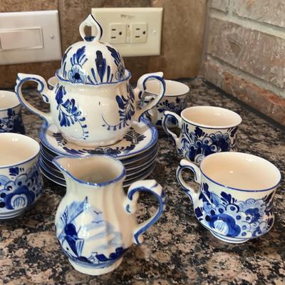 Delft Hand painted glassware set