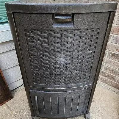 Suncast  wicker-look outdoor patio cooler. 