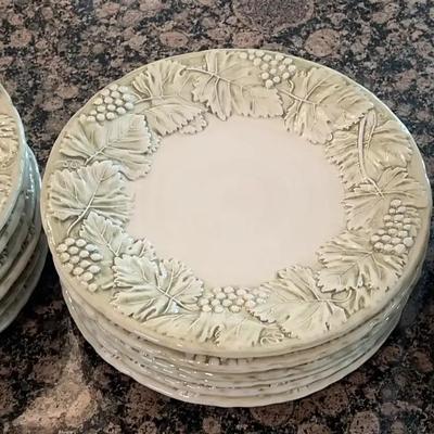 Williams-Sonoma Plate set