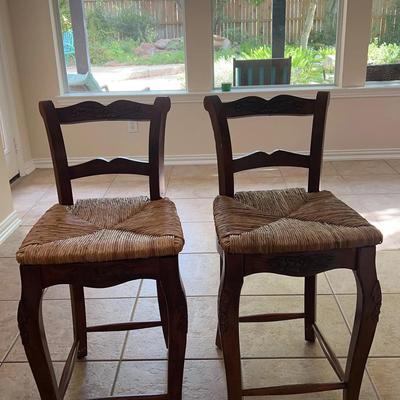 Set of two bar stools