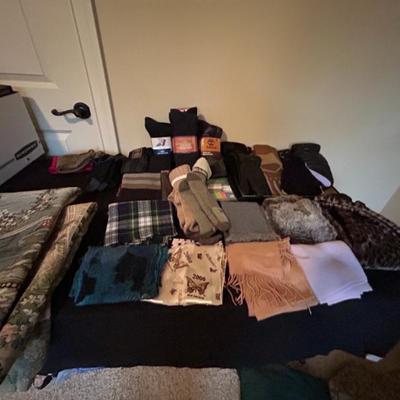 Sale Photo Thumbnail #139