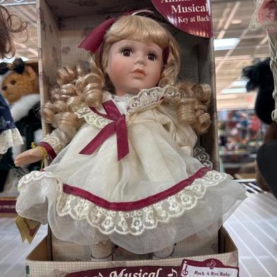 Sale Photo Thumbnail #371