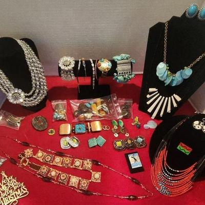 Sale Photo Thumbnail #81
