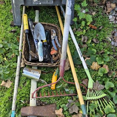 Landscaping & Garden Tools