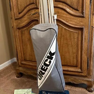Oreck XL Vacuum With Extra Bags
