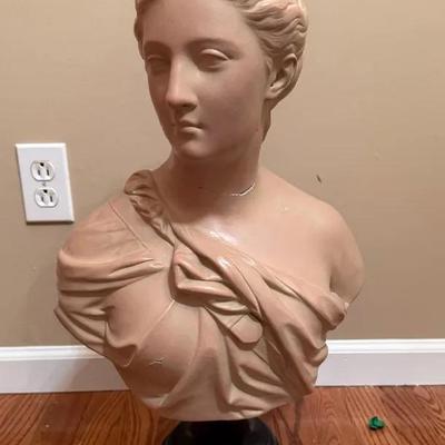 Large Vintage Bust Of Woman. Is Damaged.