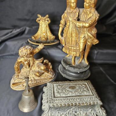 Gold Colonial Decor