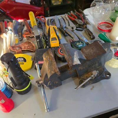 Sale Photo Thumbnail #249