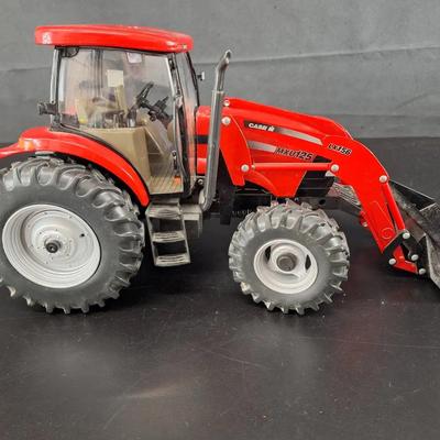 Case MXU126 Tractor X156 Loader 2004 Pork Expo