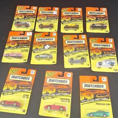 11 Matchbox - Dodge Challenger -Cadillac Allante - 2 Mazda Rx7 - Viper RT/10 - Escort Cosworth 