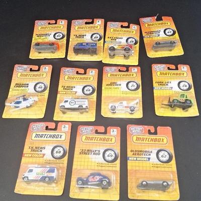 11 Die Cast Matchbox Vehicles 4x4 Chevy Van - 3 TV News Trucks -GMC Wrecker - Mission Chopper 