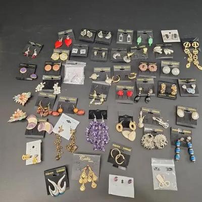 Large Lot of Fashion Jewelry Earrings 