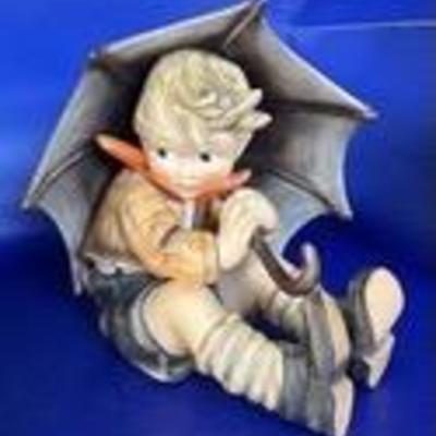 Large Umbrella Boy Hummel  Stylized Bee 